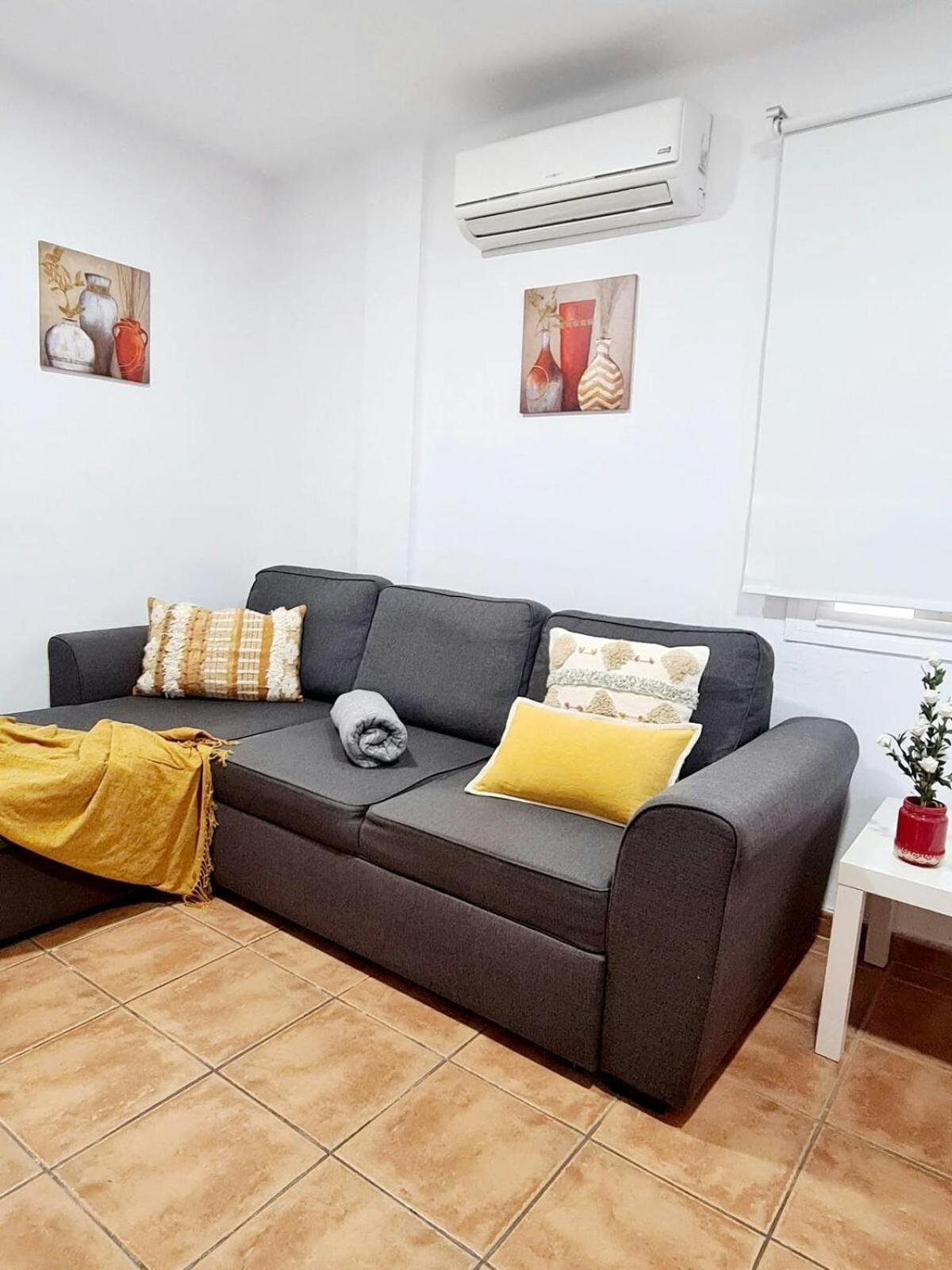 Bonito Apartamento Con Terraza - Pedregalejo Playa Малага Екстериор снимка